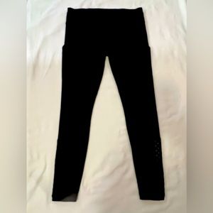 LULULEMON black Leggings. Pre-owned. Good condition. Size 10.